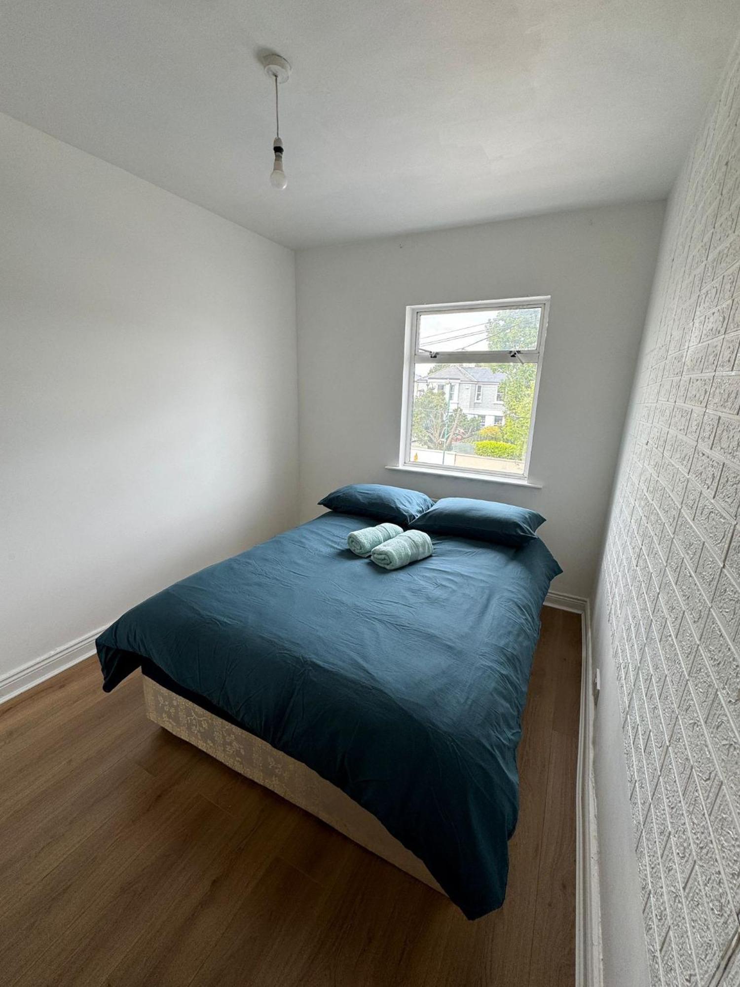 Nice Double Room At 2 Iveragh Rd-8 Dublin Kültér fotó
